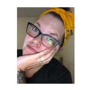 Meet your Posher, Erica